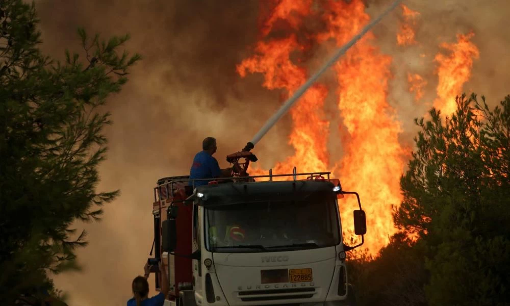 Φωτιά στην Ηλεία: Νέες αναζωπυρώσεις – Σε κατάσταση έκτακτης ανάγκης 4 οικισμοί